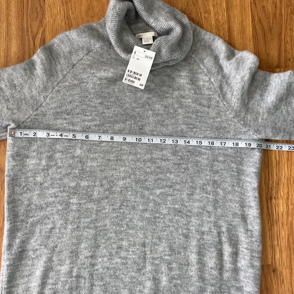 BNWT H&M gray turtle neck tunic - Picture 11 of 12